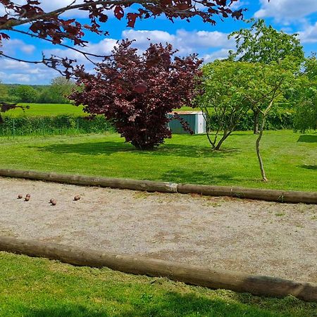 Gite De La Tuilerie Des Garandons Saint-Menoux Kültér fotó